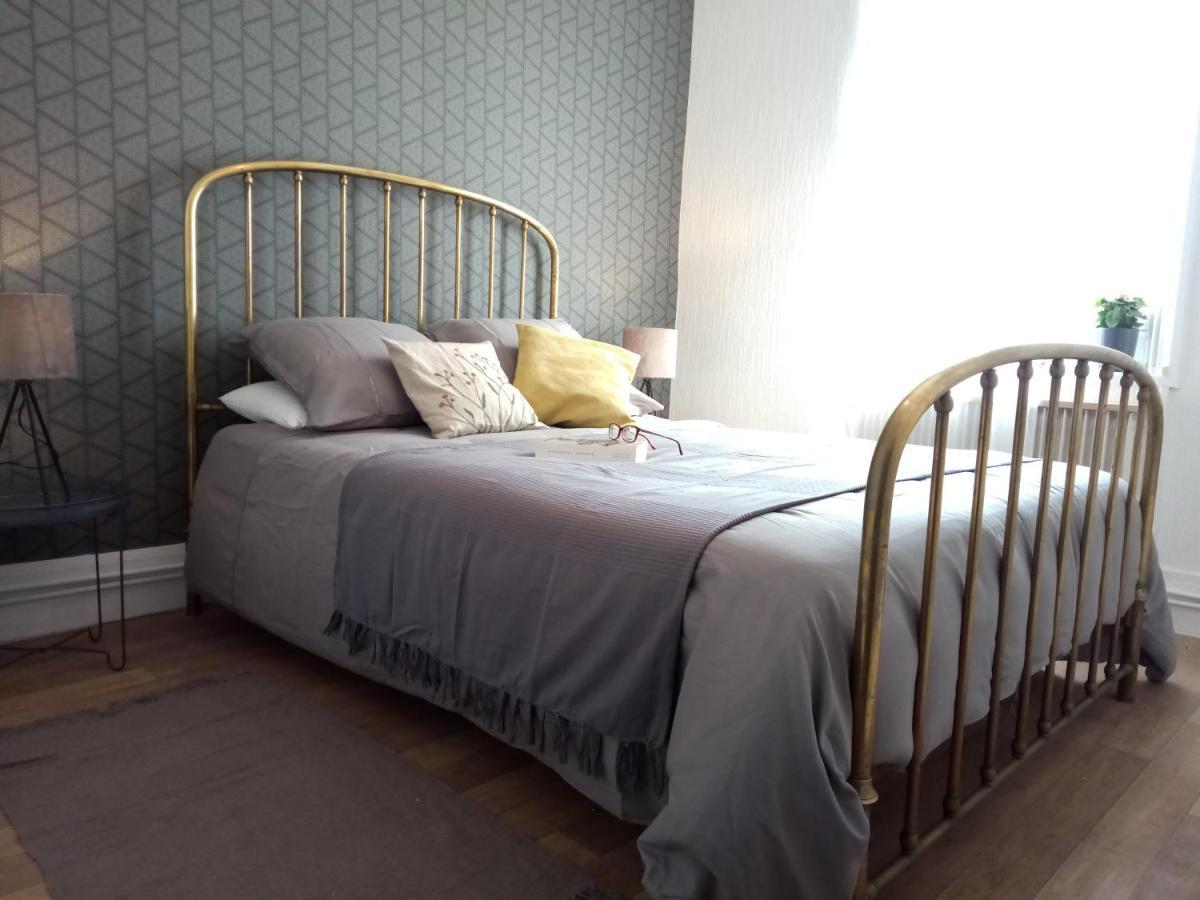 Les Sauges Villa อิซิญี-ซูร์-แมร์ ภายนอก รูปภาพ
